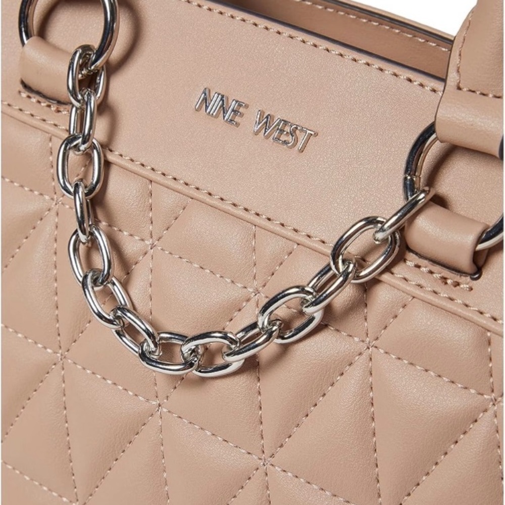 NINE WEST. NWOT. Brand new bag. Judilee Satchel. Blushing color. Quilted. - Picture 5 of 6